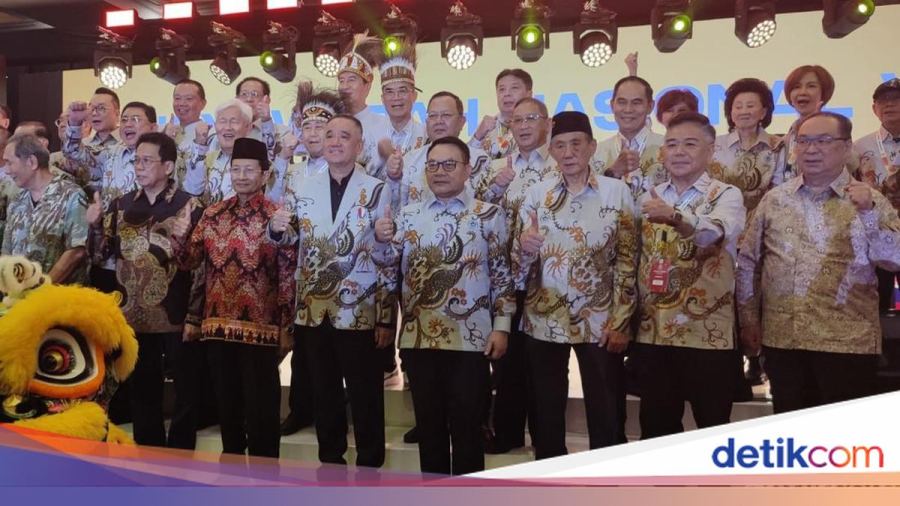 KSP Dudung Buka Munas PSMTI, Menag Nasaruddin Pimpin Doa