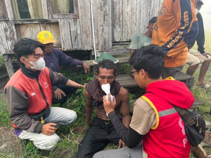 Ancaman Kabut Asap, Lazismu dan Relawan Muhammadiyah Dirikan Rumah Oksigen dan Bagikan Masker untuk Warga Terdampak