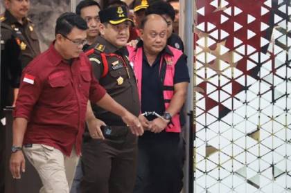 Kasus Korupsi MBG, Kejagung Sita Jam Rolex hingga Dolar Milik Dadan Hindayana