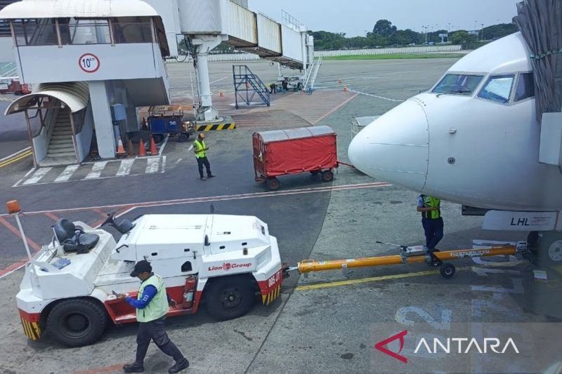 Bandara Pangkalpinang batalkan penerbangan imbas erupsi Anak Krakatau