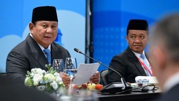 Prabowo ke Putin: EEF Potensi Besar Jadi Jembatan Kerja Sama di Kawasan