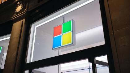 Top 3 Tekno: Penyebab Microsoft Outlook Down hingga Harga PS5 Pro Naik
