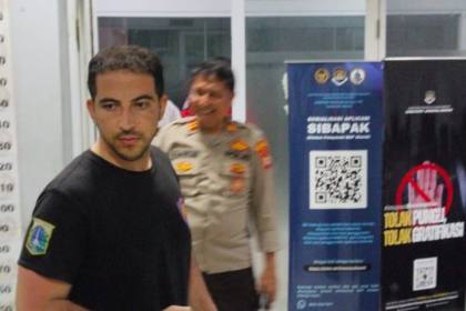 Imigrasi sebut WNA berendam di Danau Sunter stres kehilangan paspor