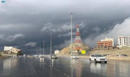 Cuaca Ekstrem Terjadi di Arab Saudi, Termasuk Makkah dan Madinah