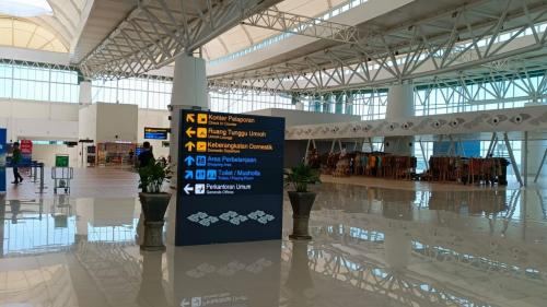 Kemenhub Alihkan Penerbangan dari Soetta ke Kertajati Imbas Erupsi Anak Krakatau