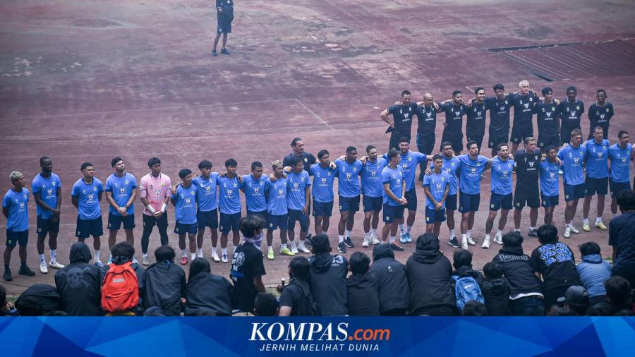 Ribuan Bobotoh Padati GBLA Jelang Persija Vs Persib, Ini Komitmen Igor Tolic