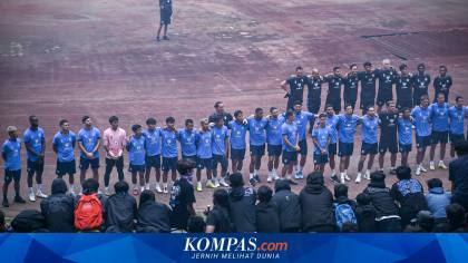 Ribuan Bobotoh Padati GBLA Jelang Persija Vs Persib, Ini Komitmen Igor Tolic