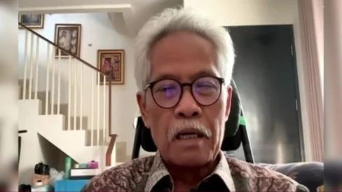 3 Gunung Api Erupsi Bersamaan Pagi ini, Ahli Vulkanologi Surono Sampaikan Pesan untuk Masyarakat