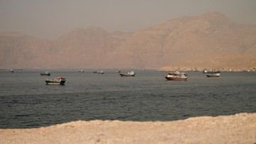 AS Gempur 3 Kapal Tanker di Pulau Kharg, Iran Serang Drone AS di Selat Hormuz