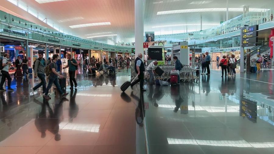 Bukan Dubai atau Changi, Bandara Terbaik di Dunia 2026 Ada di Spanyol