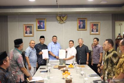 Pemkab Bogor menerima 423 sertifikat PSU Sentul City