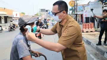 Walkot Ungkap Stok Masker di Serang Mulai Langka Imbas Abu Anak Krakatau