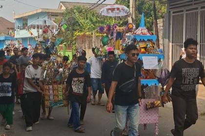 Tradisi Ngeropok warnai kemeriahan Maulid Nabi di Kota Serang