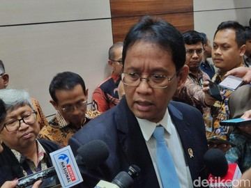 Purbaya Ultimatum Pengusaha Rokok Ilegal: Ikuti Aturan atau Diberantas!