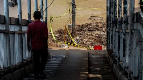 Lensa Berbicara: Trotoar Jalan Gatot Subroto Ditata, Fasilitas Pejalan Kaki Ditingkatkan