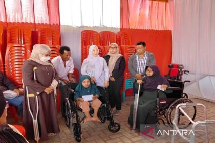 Kemensos salurkan 116 alat bantu fisik bagi penyandang disabilitas