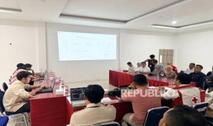 Pengusaha Kalbar Hibahkan Teknologi Prediksi Karhutla Hingga 24 Bulan