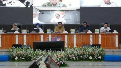 Sekjen Kemendagri Minta Pemda Jaga Stabilitas Harga Acuan
