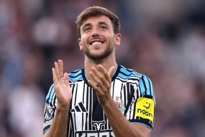 Newcastle United resmi datangkan Nico Gonzalez dari Manchester City