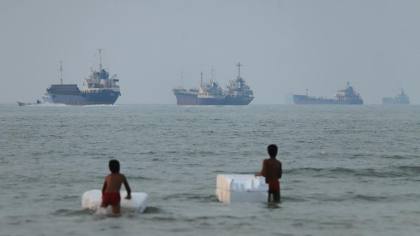 Iran Balas Serangan AS ke Pulau Larak, Pangkalan di Yordania Jadi Target
