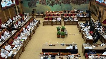 Mendikdasmen Usul Tambahan Rp 157 T, Termasuk Revitalisasi 100 Ribu Sekolah