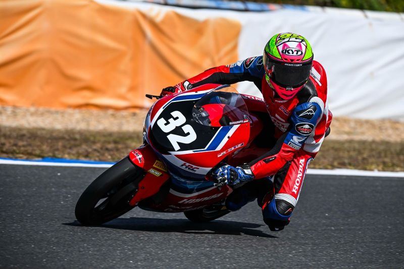 Kiandra Ramadhipa gagal finis di race pertama Rookies Cup San Marino
