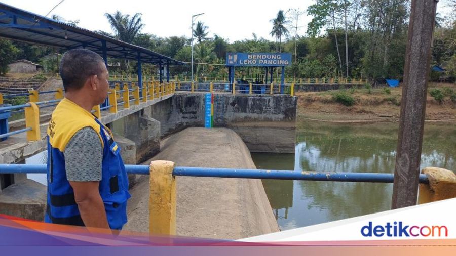 Kekeringan Bendungan Lekopancing Terparah Tahun Ini, Tinggi Air Minus 160 Cm