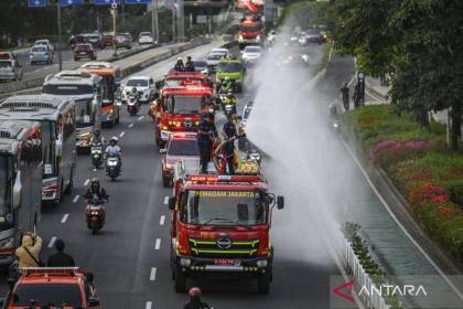 DKI lakukan water mist di lima wilayah guna antisipasi abu vulkanik