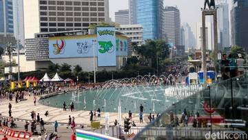 Pagi Berdebu Warga Jakarta dan Sekitar Buntut Abu Vulkanik Anak Krakatau