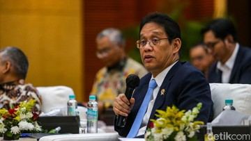 Harga Minyak Tembus US$ 101/Barel, Purbaya: Anggaran Masih Cukup