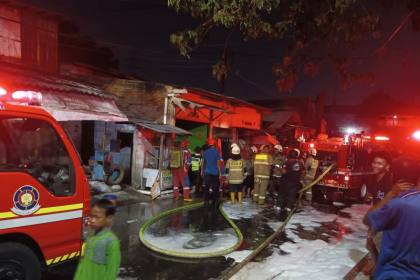 Tiga orang alami luka bakar dalam kebakaran rumah di Koja