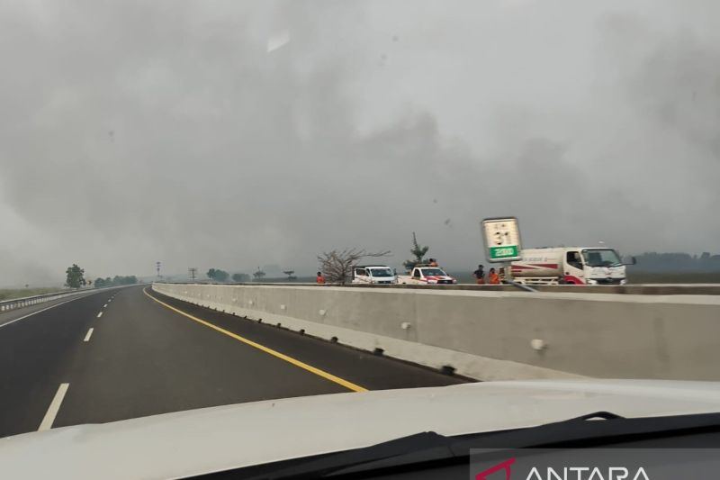 PMI Sumsel bagikan masker ke warga terdampak asap karhutla
