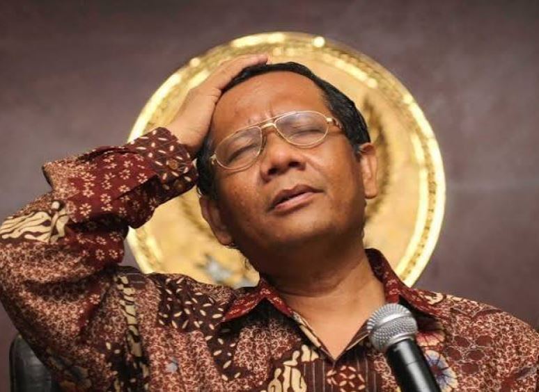 Tepung Singkong Jadi Senjata Baru Lawan Karhutla? Mahfud MD : Ayo Dicoba!