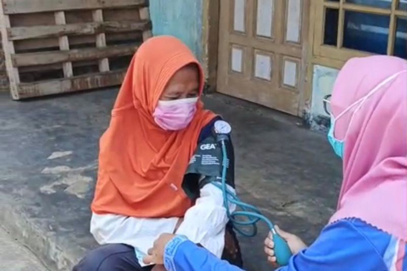 Kasus ISPA melonjak di Bandarlampung akibat erupsi Anak Krakatau