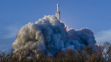 FOTO: Teleskop Generasi Terbaru NASA Meluncur ke Luar Angkasa