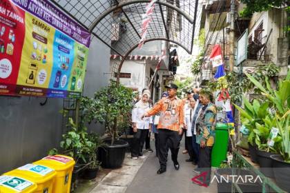 DKI verifikasi lapangan Program Kampung Iklim Madya Kebon Sirih