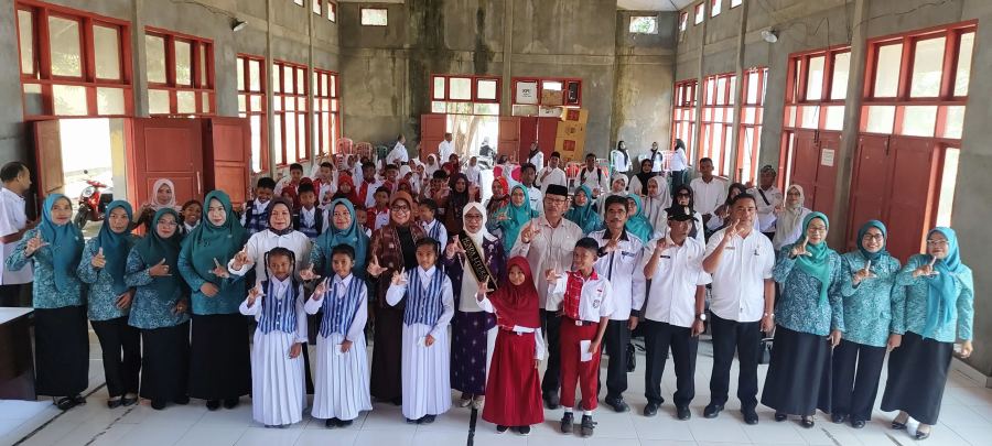 Pemkab Wakatobi Sosialisasi Budaya Baca di Pulau Kaledupa | LPP RRI