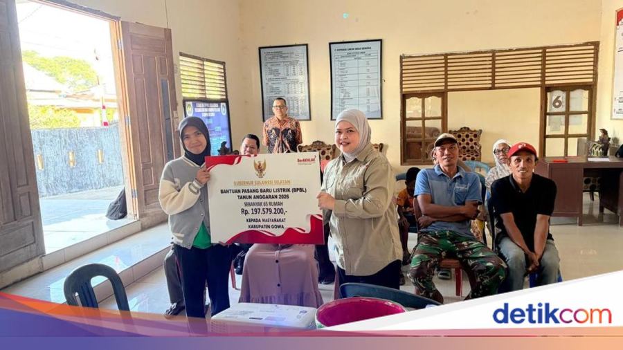 Gubernur Sulsel Bantu Pemasangan Listrik 130 Rumah di Gowa-Bantaeng