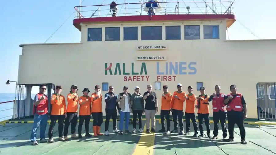 Kalla Bawa 800 Paket Bantuan hingga Relawan Bantu Korban Gempa NTT