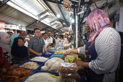 Mendag Kunjungi Pasar Rogojampi di Banyuwangi