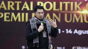 Yang Diketahui soal Menantu Amien Rais Mundur dari Ketum Partai Ummat