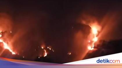 Wilayah Gunung Saukang Maros Kebakaran di Pos 5 Malam Ini