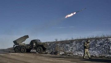 Serangan Ukraina Hantam Bus di Wilayah yang Diduduki Rusia, 8 Orang Tewas