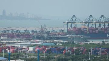 200 Hari Berlayar, USS Abraham Lincoln Akhirnya Berlabuh di Thailand
