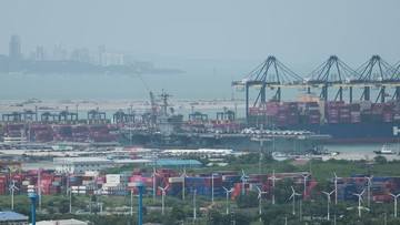 200 Hari Berlayar, USS Abraham Lincoln Akhirnya Berlabuh di Thailand