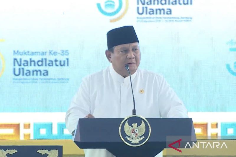 Prabowo minta papan digital segera dikirim ke sekolah dan pesantren NU