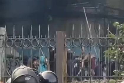 Pasca Bentrok Massa dan Polisi di Pejompongan Tanah Abang, TNI Dikerahkan Amankan Lokasi