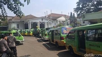 Sopir Tolak Larangan Angkot Tua, Pemkab Bogor: Penertiban Tetap Lanjut
