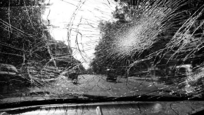 Mobil Subaru Tabrak Truk di Tol Serpong-Cinere hingga Terbakar