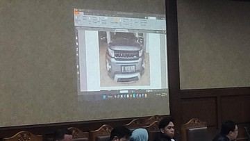Sitaan Range Rover hingga LEGO Star Wars Diungkap di Sidang Kuota Haji